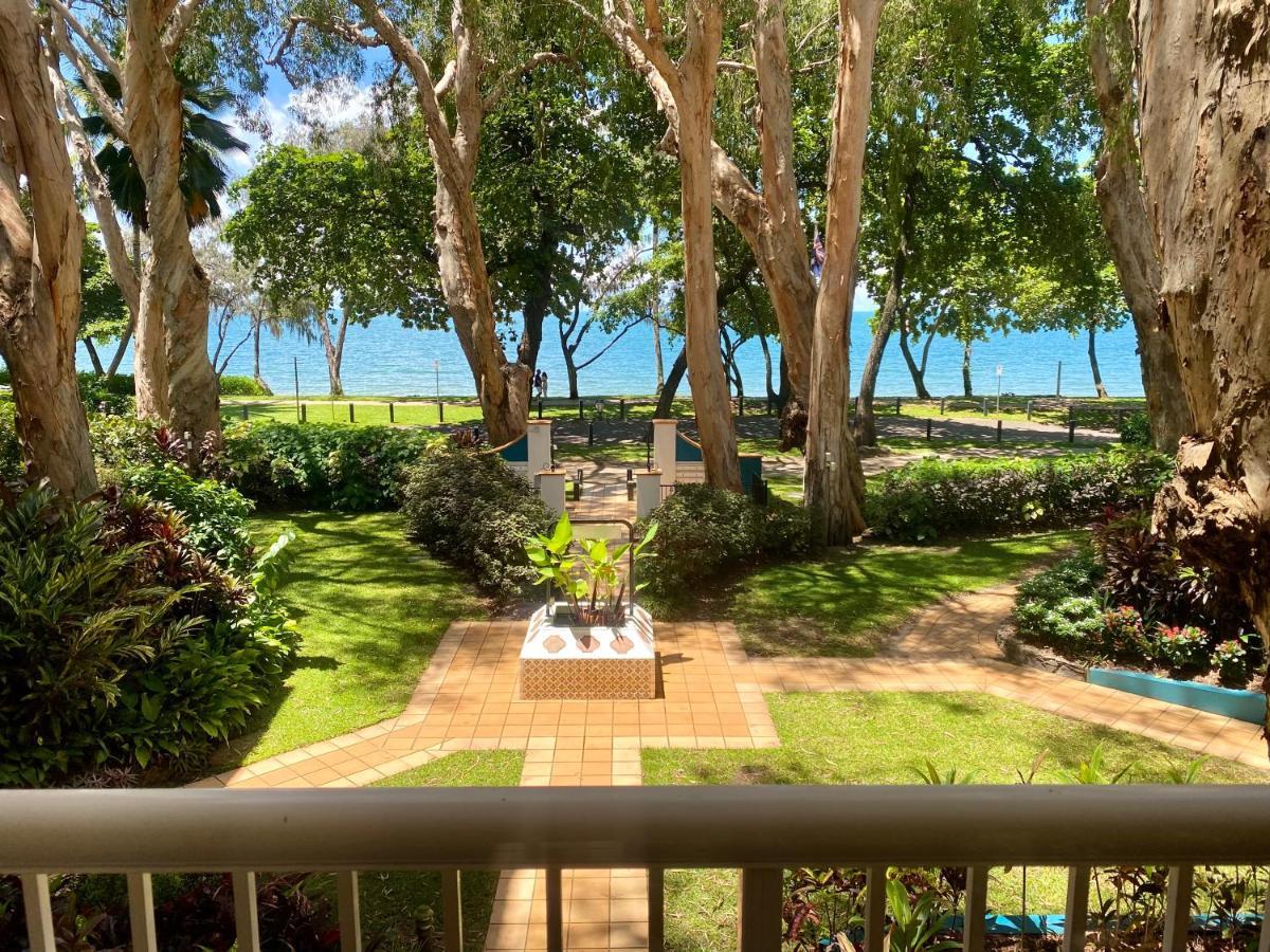 Beachview Apartments At Villa Paradiso Palm Cove Dış mekan fotoğraf