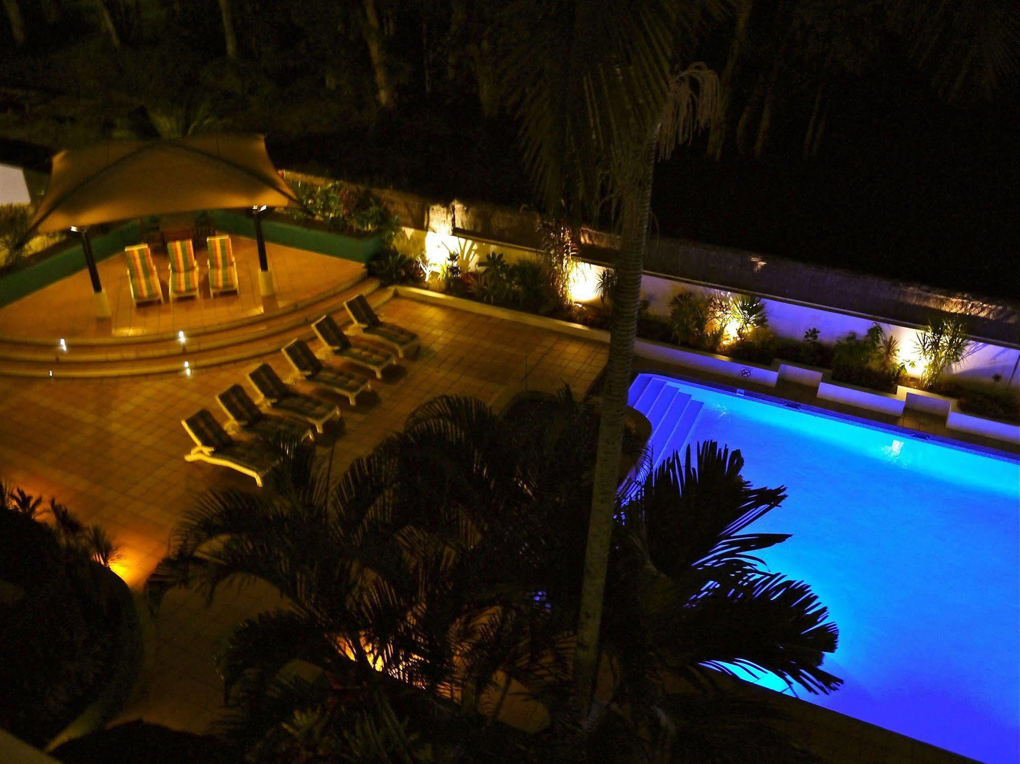 Beachview Apartments At Villa Paradiso Palm Cove Dış mekan fotoğraf